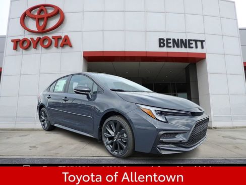 New 2026 Toyota Corolla SE FWD image 1