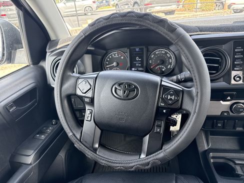 Used 2022 Toyota Tacoma SR w/ SX Package RWD image 27
