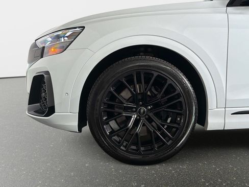 Used 2024 Audi SQ8 Prestige w/ Prestige Package AWD/4WD image 20