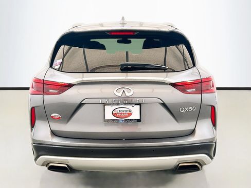 Used 2021 INFINITI QX50 Luxe FWD image 5