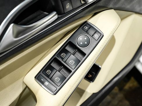 Used 2019 Mercedes-Benz CLA 250 image 47