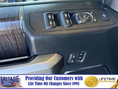 Used 2021 Ford F250 Lariat w/ Lariat Value Package AWD/4WD image 11