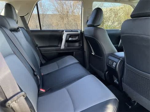 Used 2023 Toyota 4Runner SR5 Premium image 17