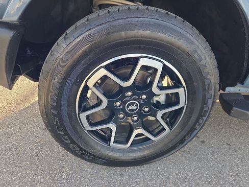 Certified 2024 Ford Bronco Outer Banks AWD/4WD image 12