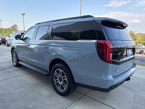 Used 2025 Ford Expedition Max Active RWD image 5