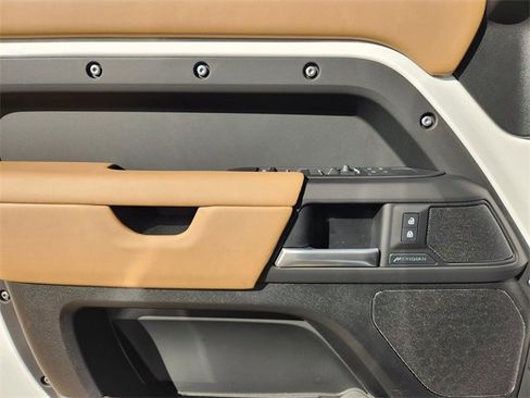 New 2026 Land Rover Defender 110 S image 16