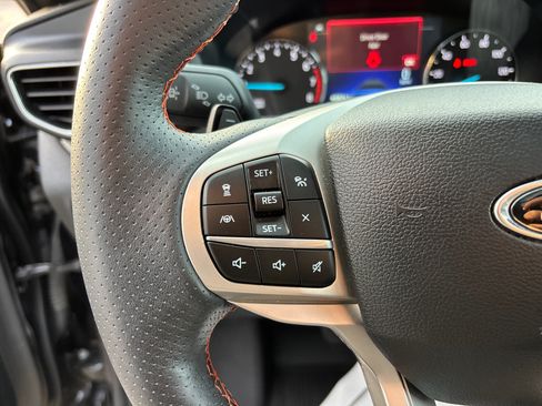 Used 2022 Ford Explorer Timberline w/ Timberline Technology Package AWD/4WD image 17