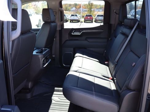 Used 2025 GMC Sierra 1500 SLT w/ SLT Premium Plus Package image 45