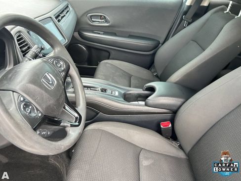 Used 2022 Honda HR-V EX image 16