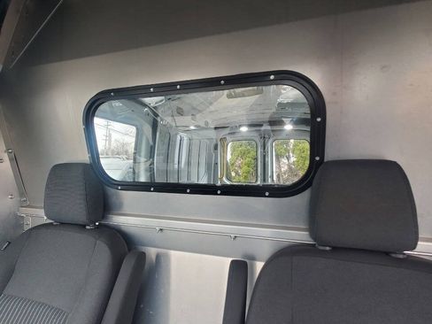 Used 2019 Ford Transit 250 148 Medium Roof RWD image 20
