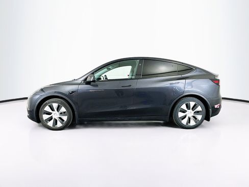 Used 2024 Tesla Model Y Long Range AWD/4WD image 4