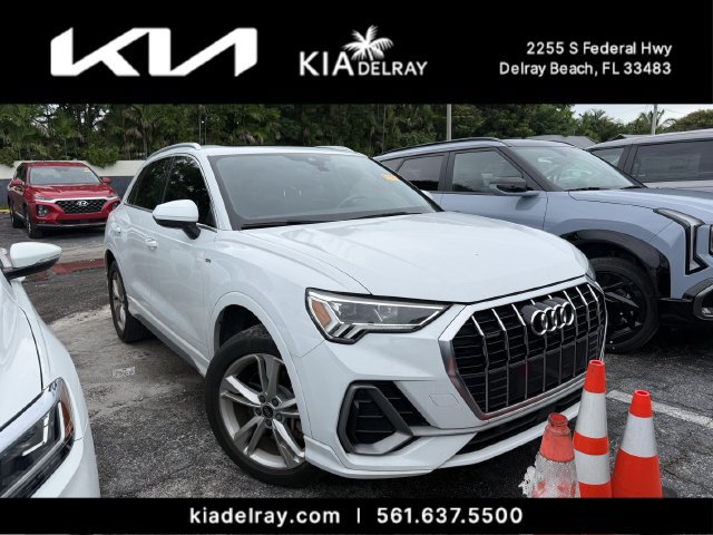 Used 2022 Audi Q3 2.0T Premium Plus w/ Premium Plus Package AWD/4WD image 1