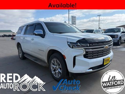 Used 2022 Chevrolet Suburban Premier image 4