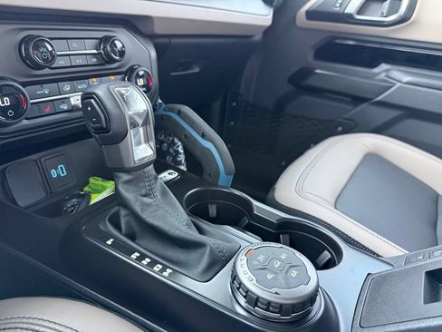 Used 2024 Ford Bronco Wildtrak AWD/4WD image 20