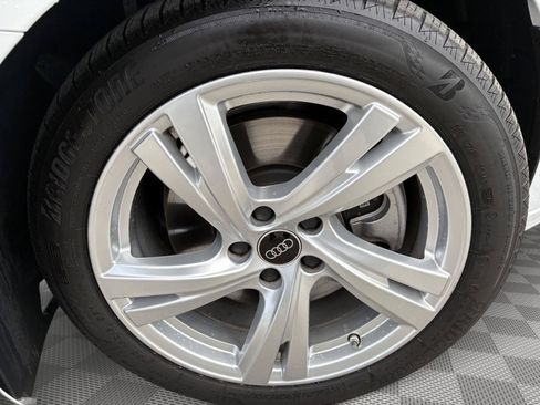 Used 2025 Audi A5 2.0T Prestige AWD/4WD image 9
