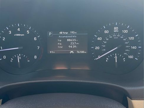 Used 2018 Genesis G80 3.8 RWD image 22