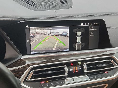 Certified 2023 BMW X6 xDrive40i w/ M Sport Package image 17