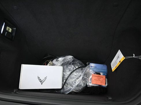Used 2022 Chevrolet Corvette Stingray Premium Conv w/ Z51 Performance Package RWD image 49