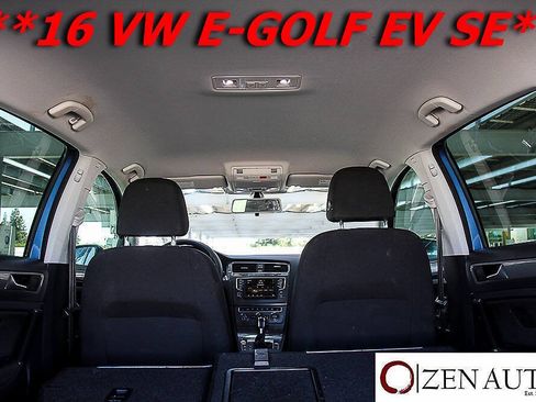 Used 2016 Volkswagen e-Golf SE FWD image 32
