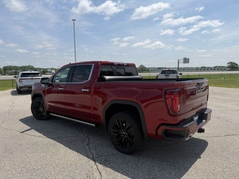 Used 2024 GMC Sierra 1500 Denali w/ Technology Package AWD/4WD image 9