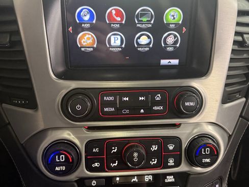 Used 2016 GMC Yukon SLT w/ Premium Edition image 27