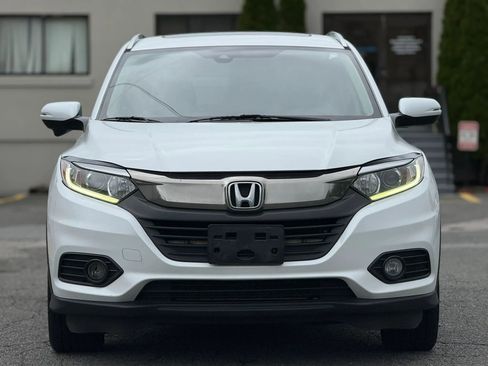 Used 2019 Honda HR-V EX image 3