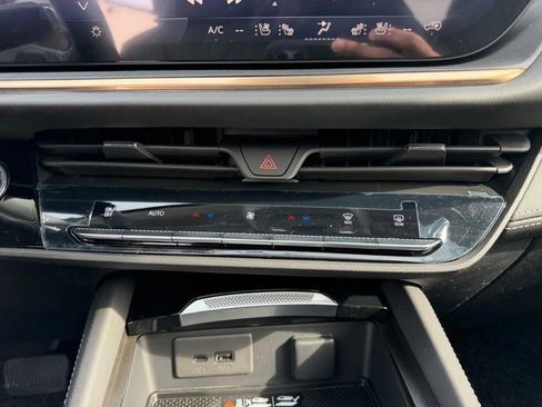 New 2026 Buick Envision Avenir image 16