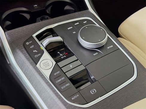 New 2026 BMW 330i xDrive Sedan w/ Premium Package image 20