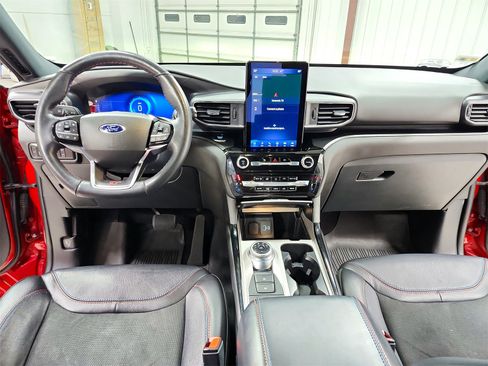 Used 2023 Ford Explorer ST w/ Equipment Group 401A image 27