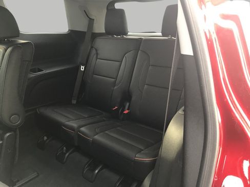 Certified 2023 GMC Acadia AT4 w/ Preferred Package image 23