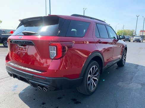 Certified 2023 Ford Explorer ST AWD/4WD image 3