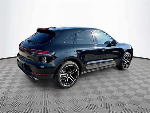 Used 2021 Porsche Macan S image 6