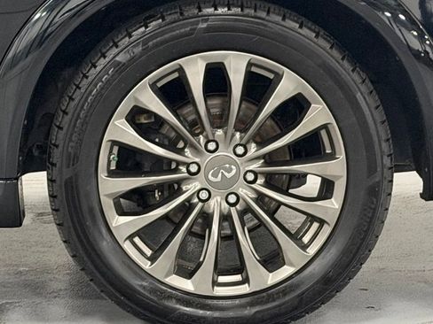 Used 2016 INFINITI QX80 Limited AWD/4WD image 8