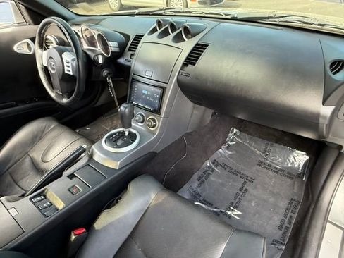 Used 2003 Nissan 350Z Touring RWD image 18