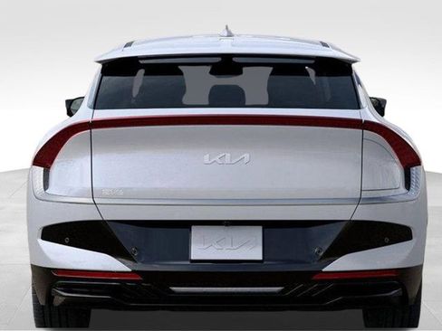 New 2025 Kia EV6 Light image 14