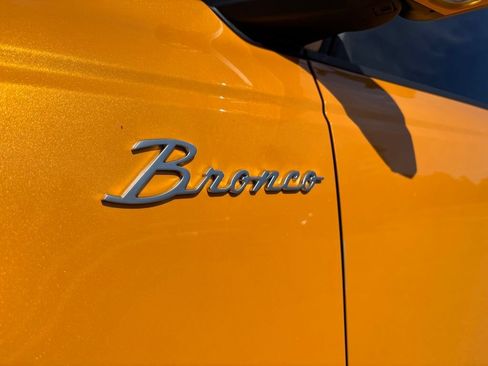 Used 2022 Ford Bronco Outer Banks AWD/4WD image 11