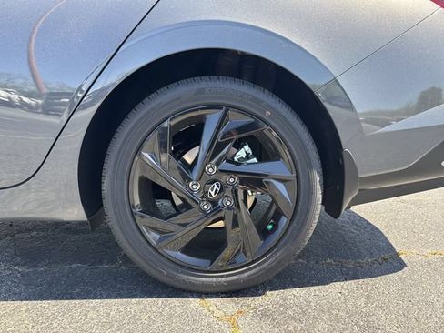 New 2026 Hyundai Elantra SEL Sport Premium FWD image 21