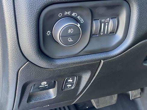 Used 2022 RAM 1500 Laramie w/ Sport Appearance Package image 8