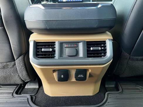 Used 2021 Ford F150 Lariat w/ Equipment Group 502A High AWD/4WD image 20