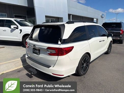 Used 2018 Honda Odyssey EX-L image 7