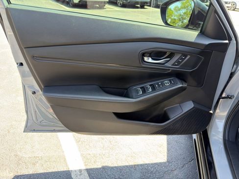 Used 2024 Honda Accord Sport image 11