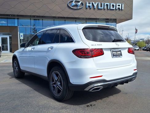 Used 2022 Mercedes-Benz GLC 300 4MATIC image 5