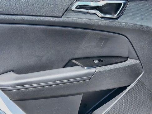 Used 2024 Kia Sportage SX FWD image 23