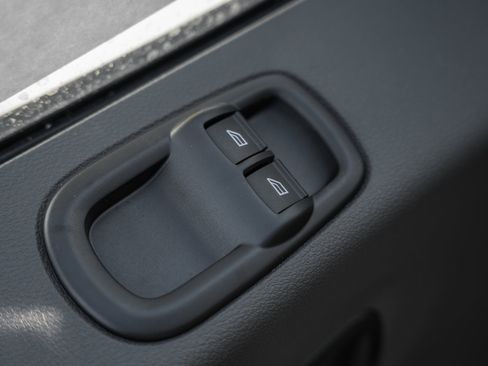 New 2026 Ford Transit 250 148 Medium Roof w/ Load Area Protection Package image 37