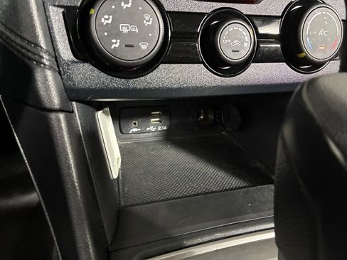 Used 2022 Subaru Impreza Premium image 16