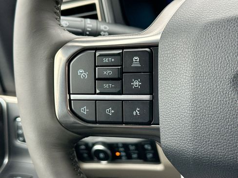 New 2026 Ford F450 Platinum w/ Platinum Plus Package image 21