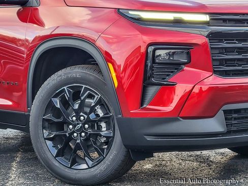 New 2026 Chevrolet Traverse LT w/ Midnight/Sport Edition image 3