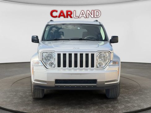 Used 2009 Jeep Liberty Rocky Mountain AWD/4WD image 9