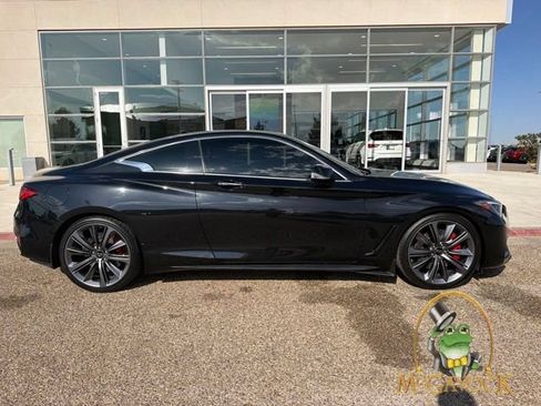 Used 2022 INFINITI Q60 Red Sport 400 w/ Proactive Package RWD image 4