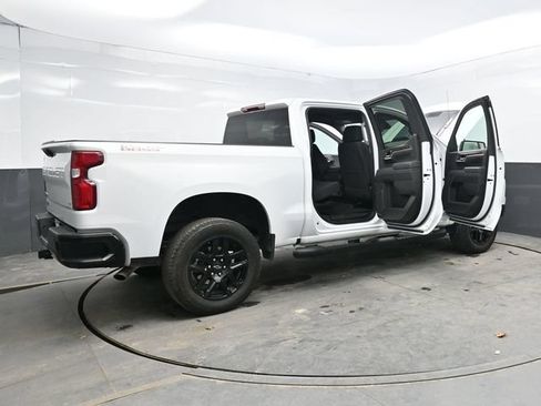 Used 2025 Chevrolet Silverado 1500 LT Trail Boss w/ Protection Package AWD/4WD image 47
